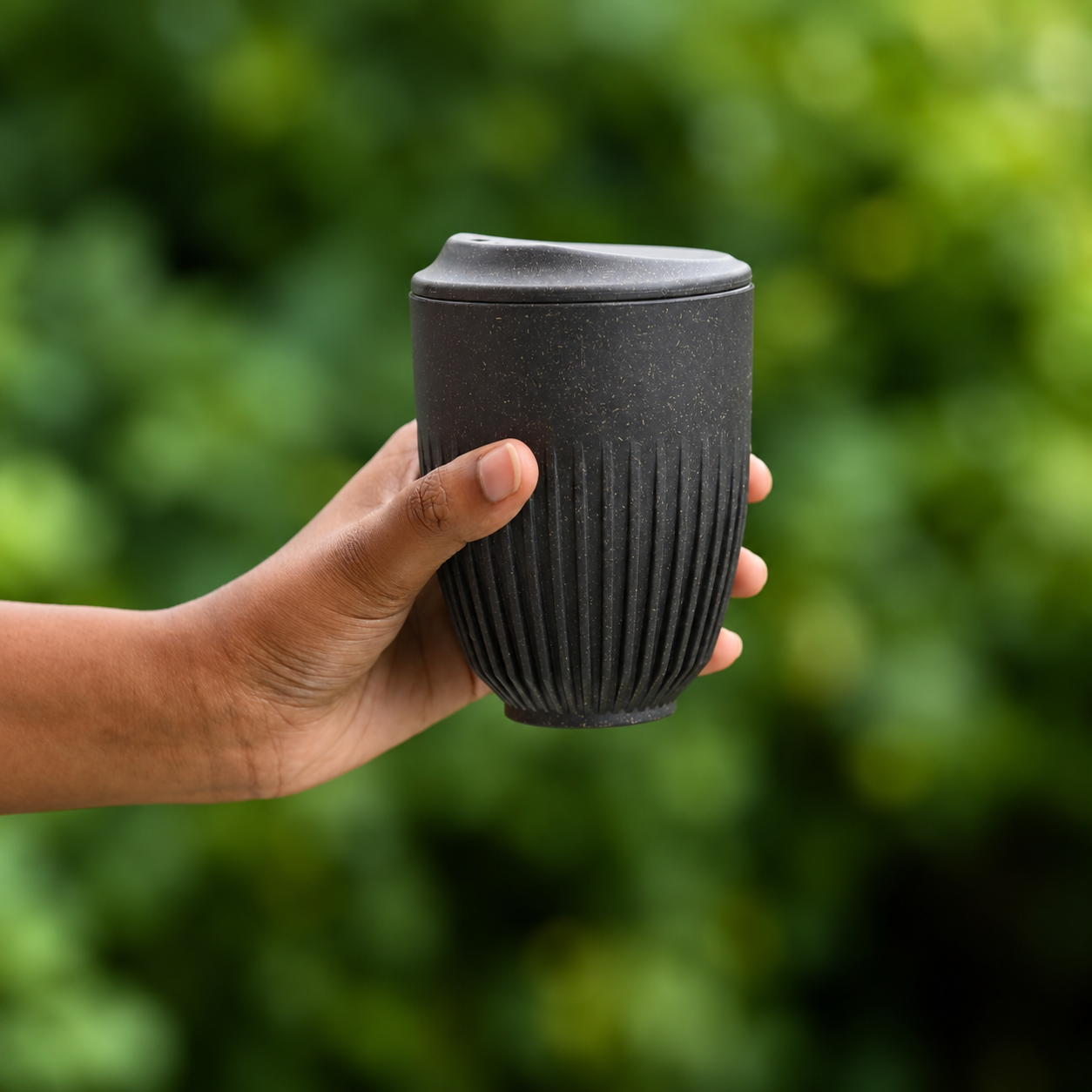 Retro Kaffeebecher mit Deckel 350 ml