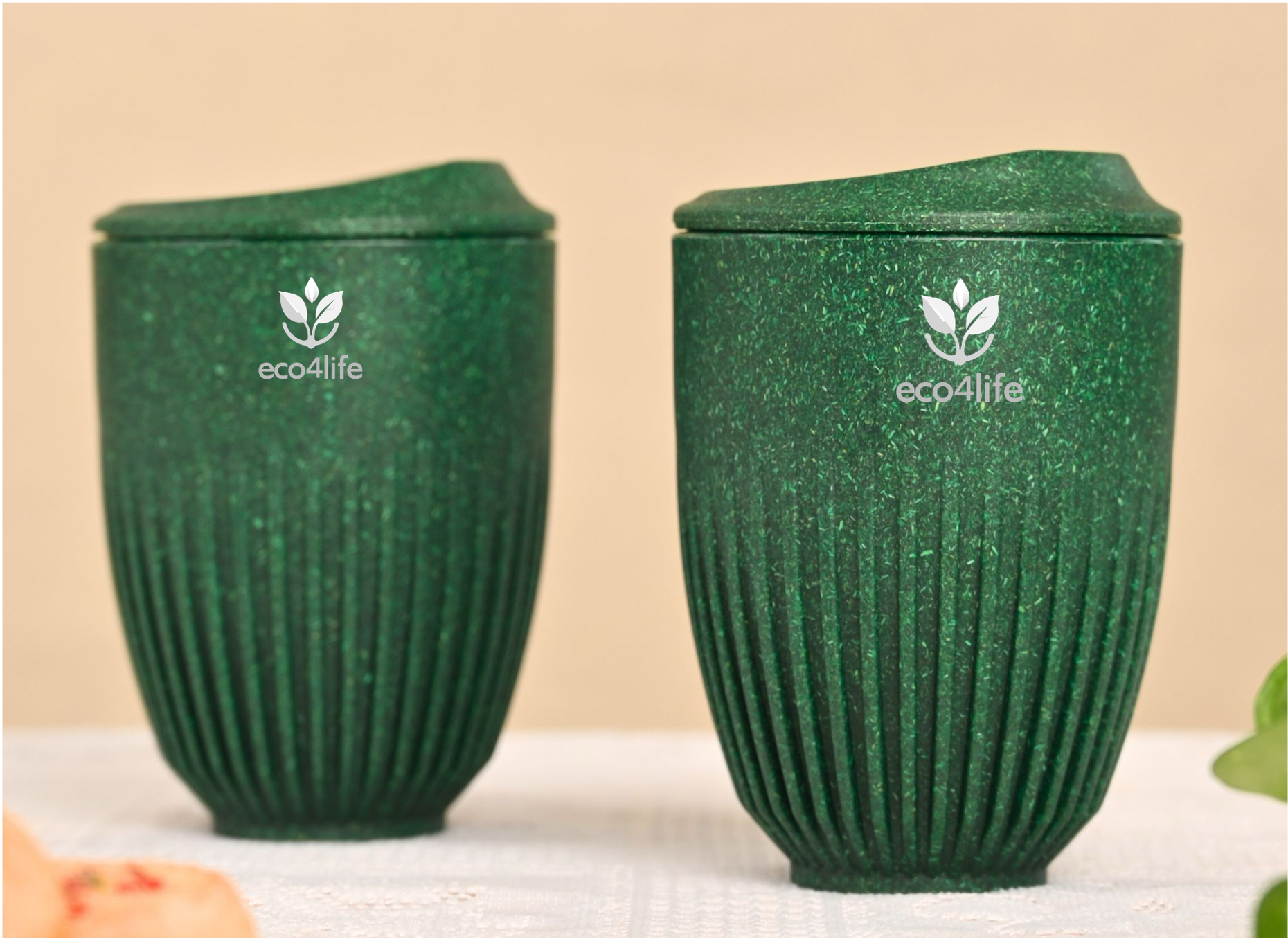 Retro Kaffeebecher mit Deckel 350 ml