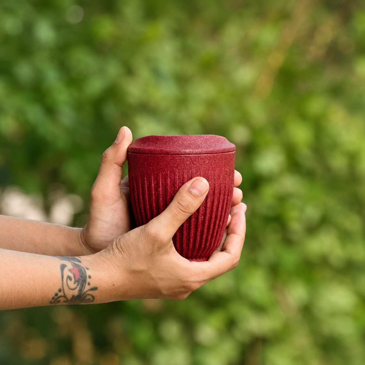 Retro Kaffeebecher mit Deckel 250 ml, 1 Stk.
